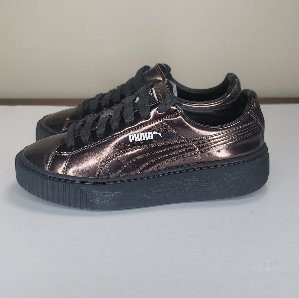 Puma Women's BASKET PLATFORM METALLIC Shoes Puma Black Size 5.5